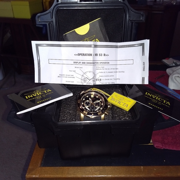 Invicta Pro Diver's Watch - Picture 5 of 8